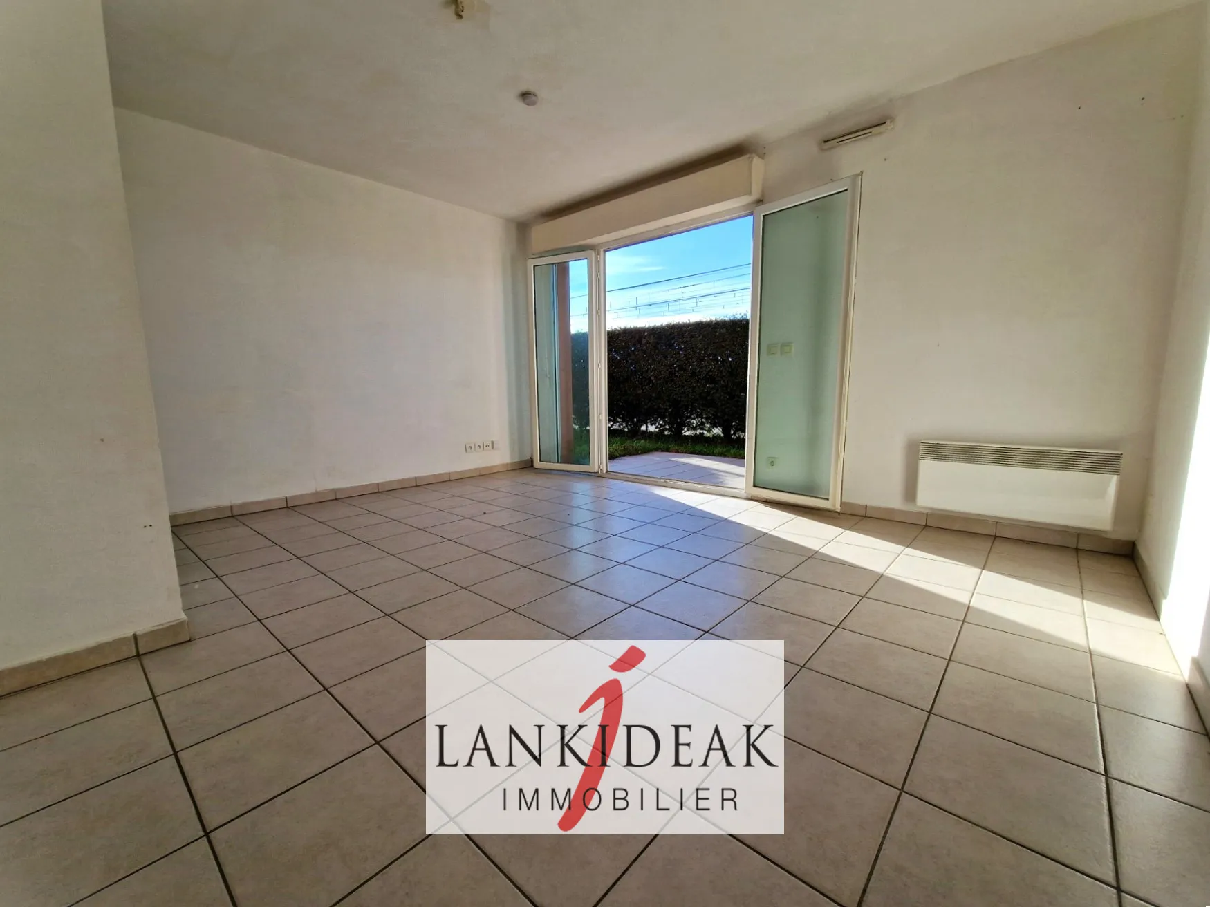 À vendre : Studio en rez-de-jardin à Boucau - 28 m² 
