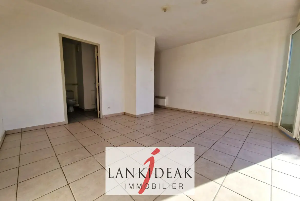 À vendre : Studio en rez-de-jardin à Boucau - 28 m² 