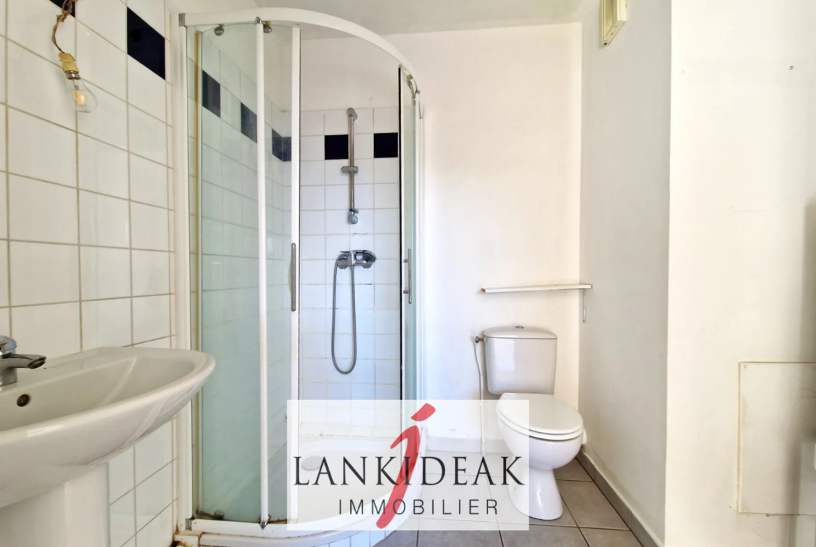 À vendre : Studio en rez-de-jardin à Boucau - 28 m² 