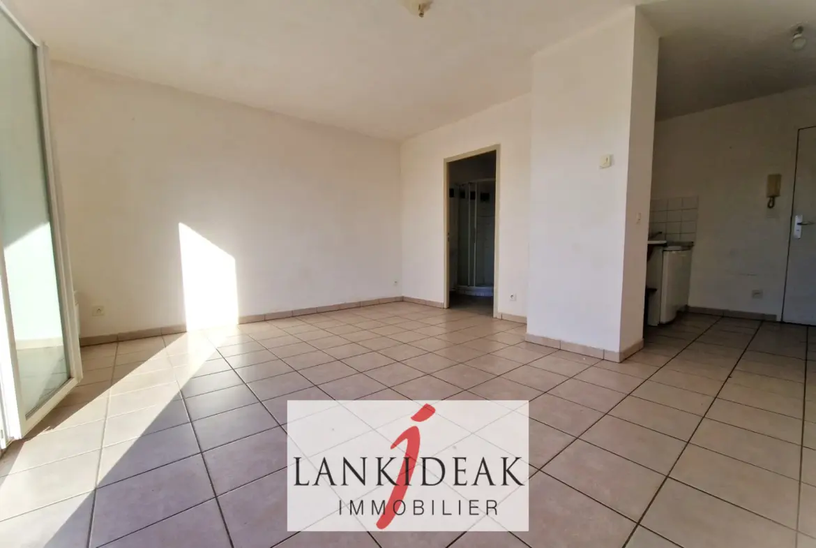À vendre : Studio en rez-de-jardin à Boucau - 28 m² 