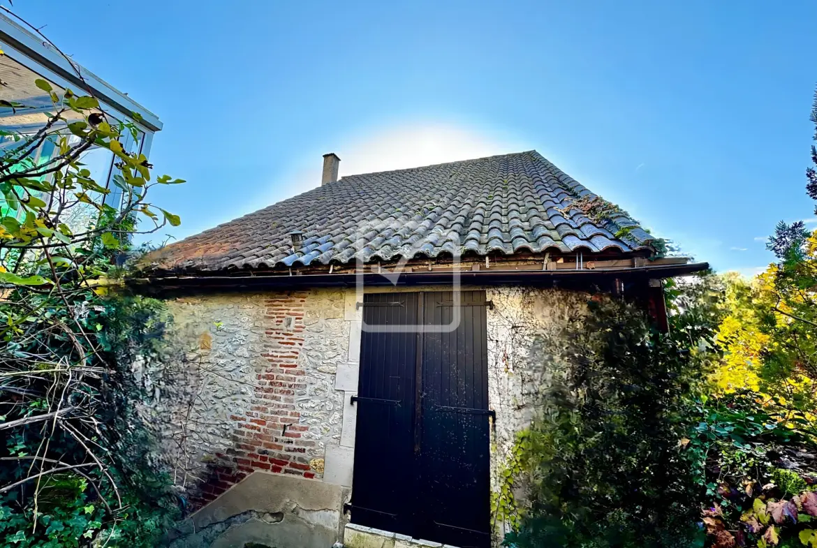Maison de ville multi-potentiels à Souillac (46) 
