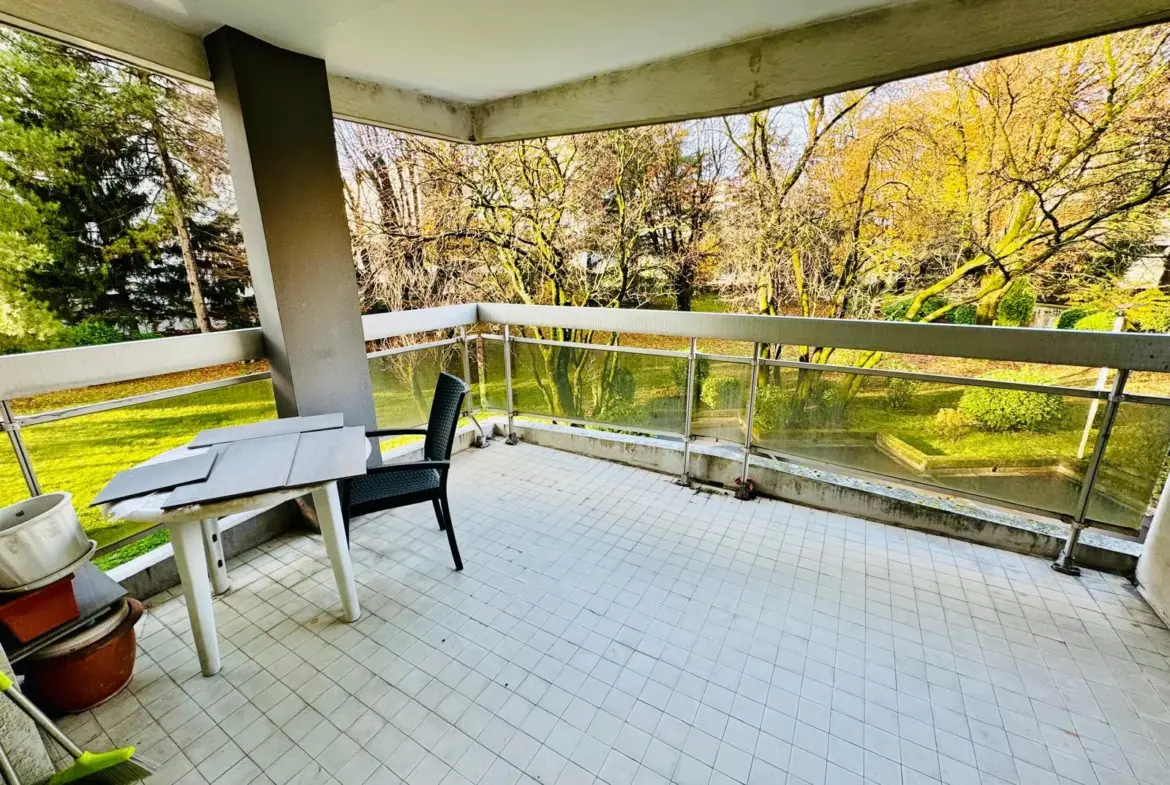 Vente Appartement T3 68 m² avec Terrasse à Grenoble 