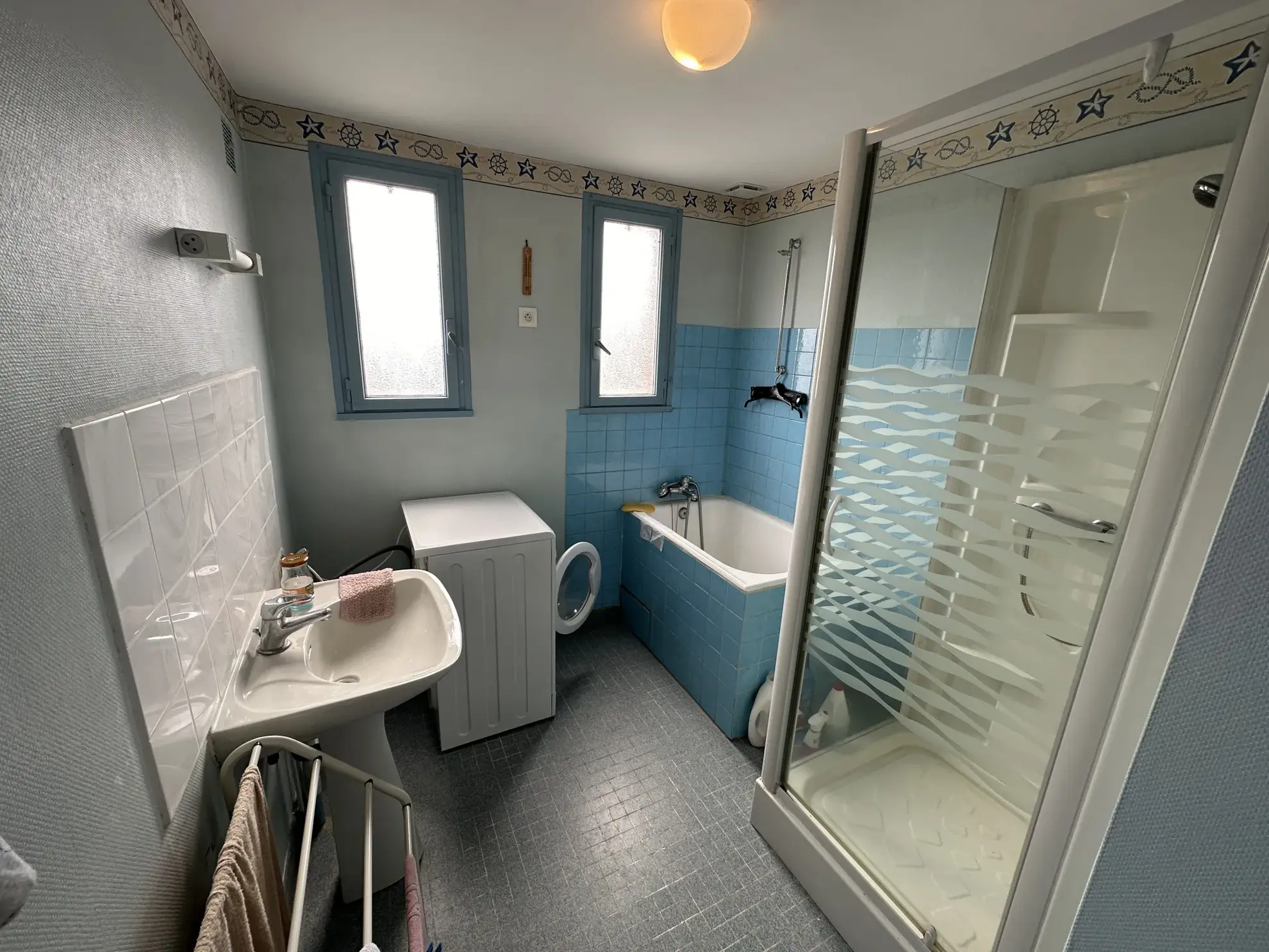 Maison T5 à Lapalisse - Charmante et Spacieuse 