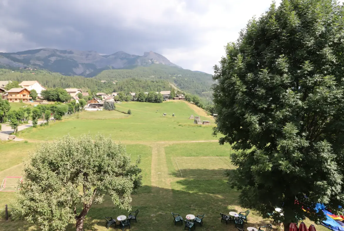 Appart N5 - Grand T2 en Duplex exposé Sud à Allos 