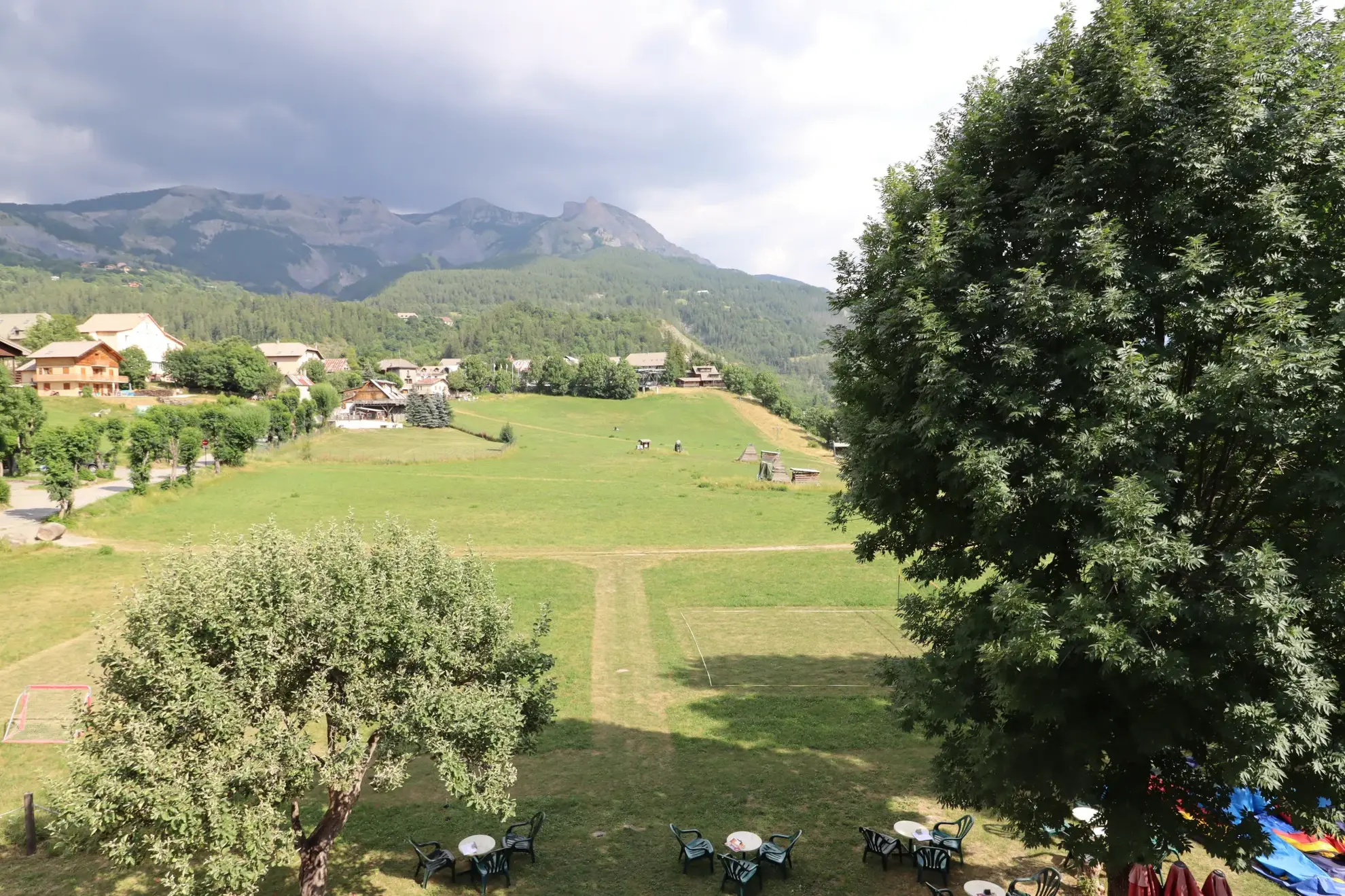 Appart N5 - Grand T2 en Duplex exposé Sud à Allos 