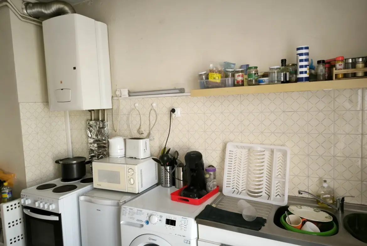 Appartement Type 3 à Lunel - Idéal pour Investissement 