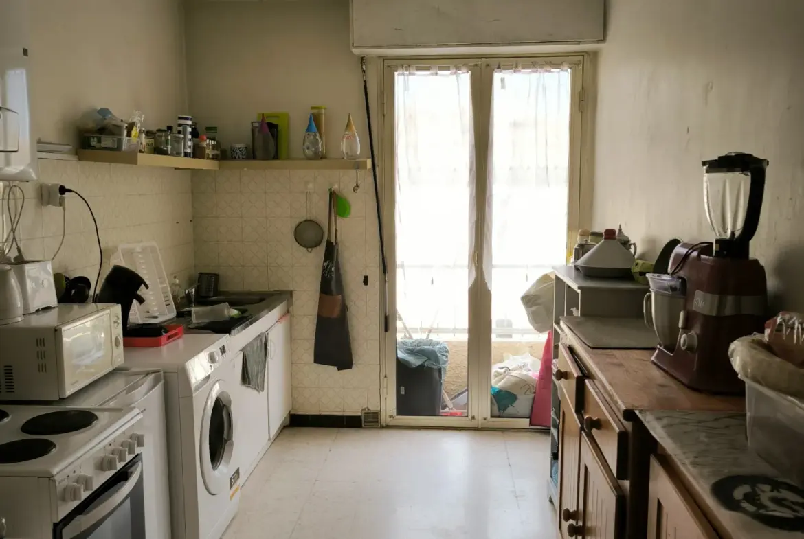 Appartement Type 3 à Lunel - Idéal pour Investissement 
