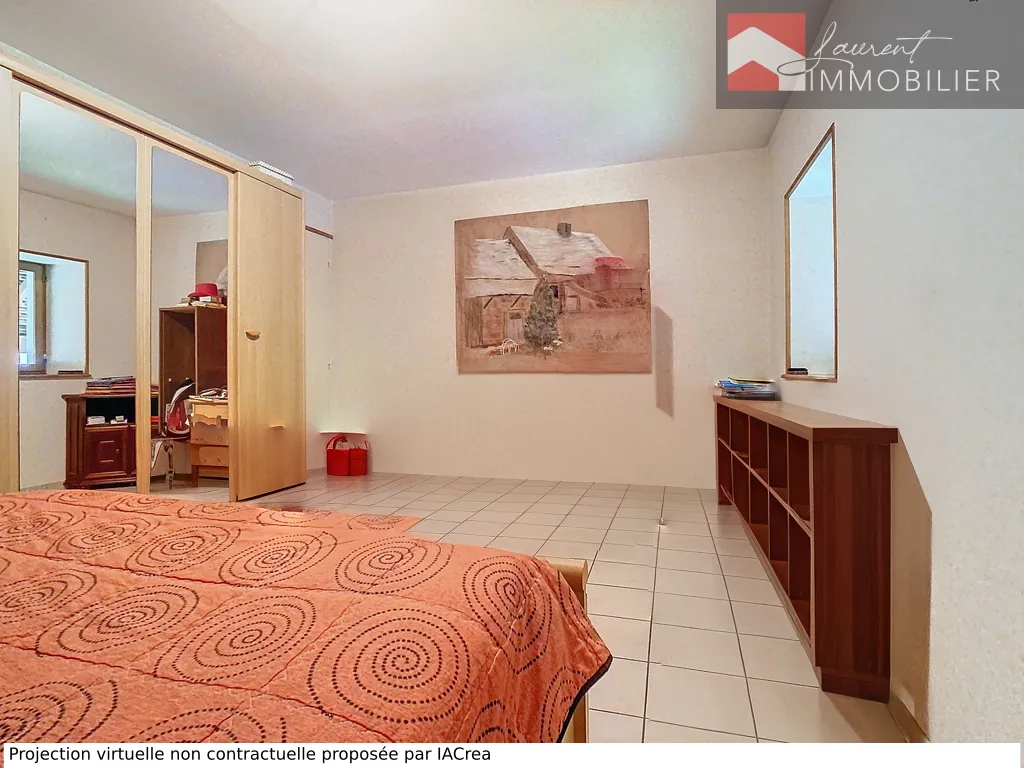 À Nanton : Maison en pierre en viager à vendre à 48 600 € 