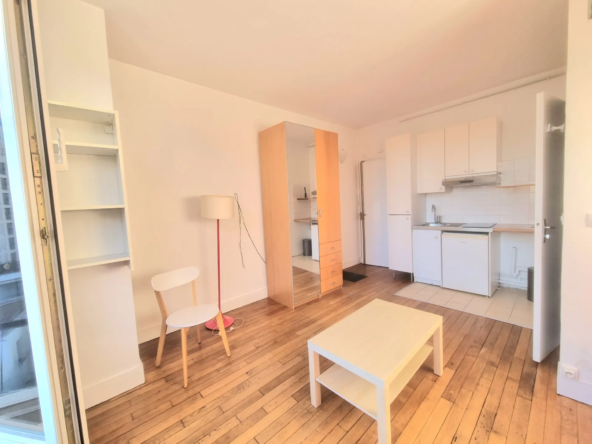 Charmant Studio à vendre proche du Métro Alésia à Paris 