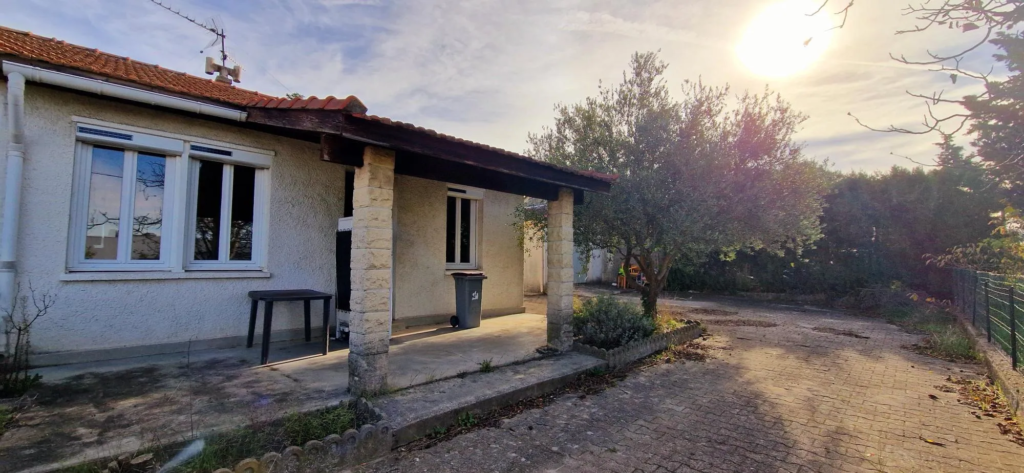 Maison de plain-pied avec jardin à Bollène - 2 chambres