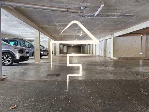 Grand T3/T4 lumineux avec terrasse à Nantes - 80,47 m² au dernier étage 