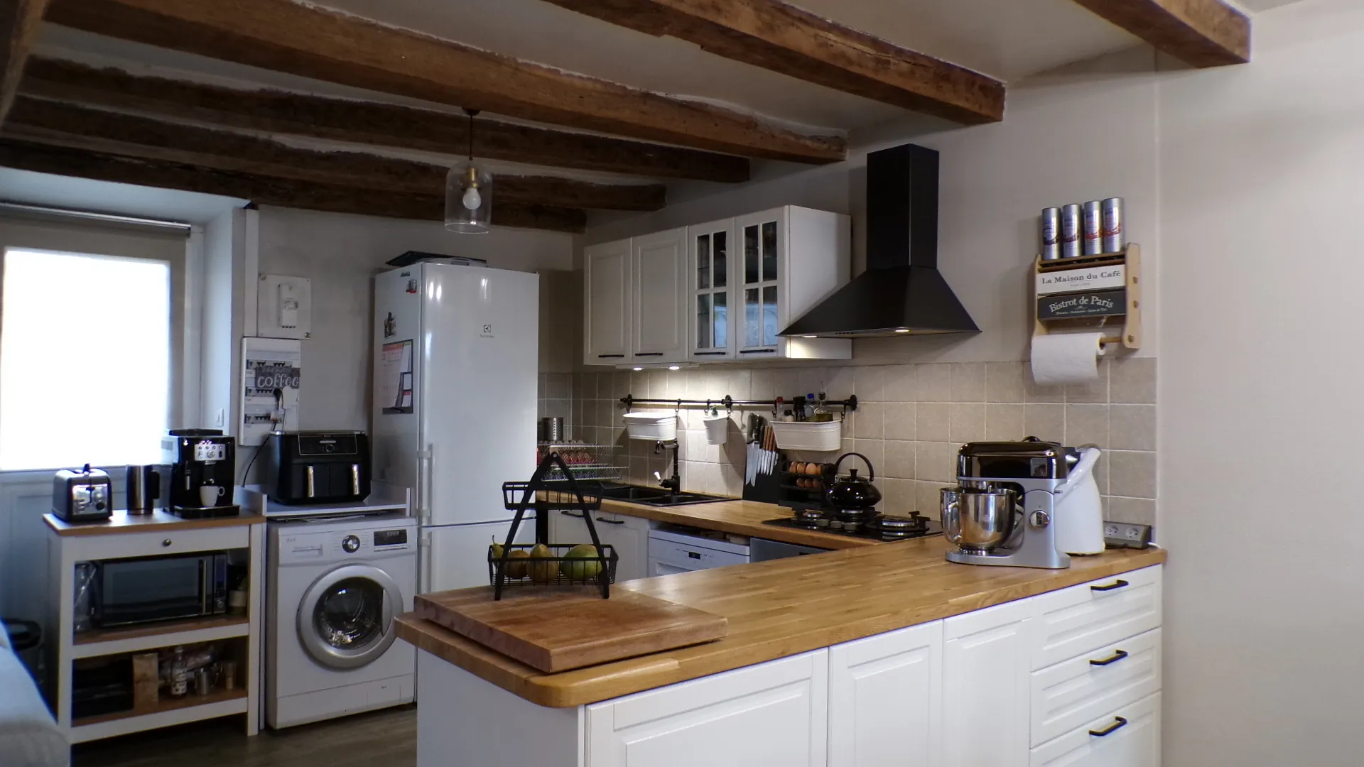 Maison rénovée avec piscine chauffée sur terrain de 1336 m² à Cuffy 