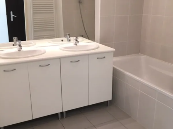 À vendre : Appartement T2 de 41,1 m² à Juvignac avec terrasse et parking 