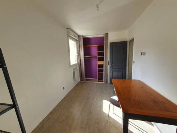 Appartement F3 bis avec terrasse à Vichy 