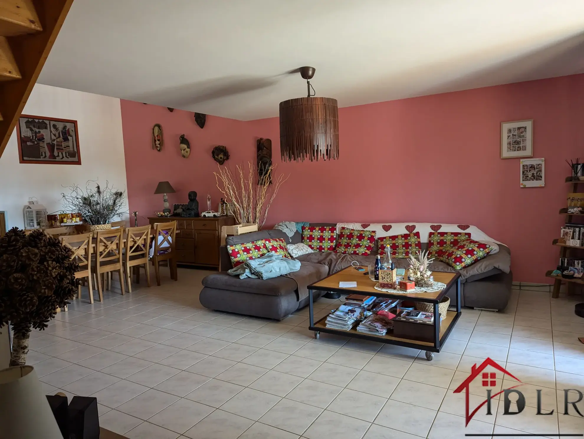 À vendre : Spacieuse maison de village à Pierrecourt 