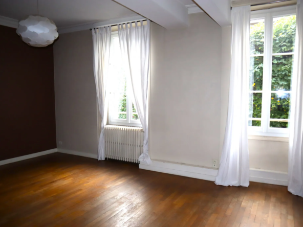 Appartement lumineux de 83m² au cœur d'Autun 