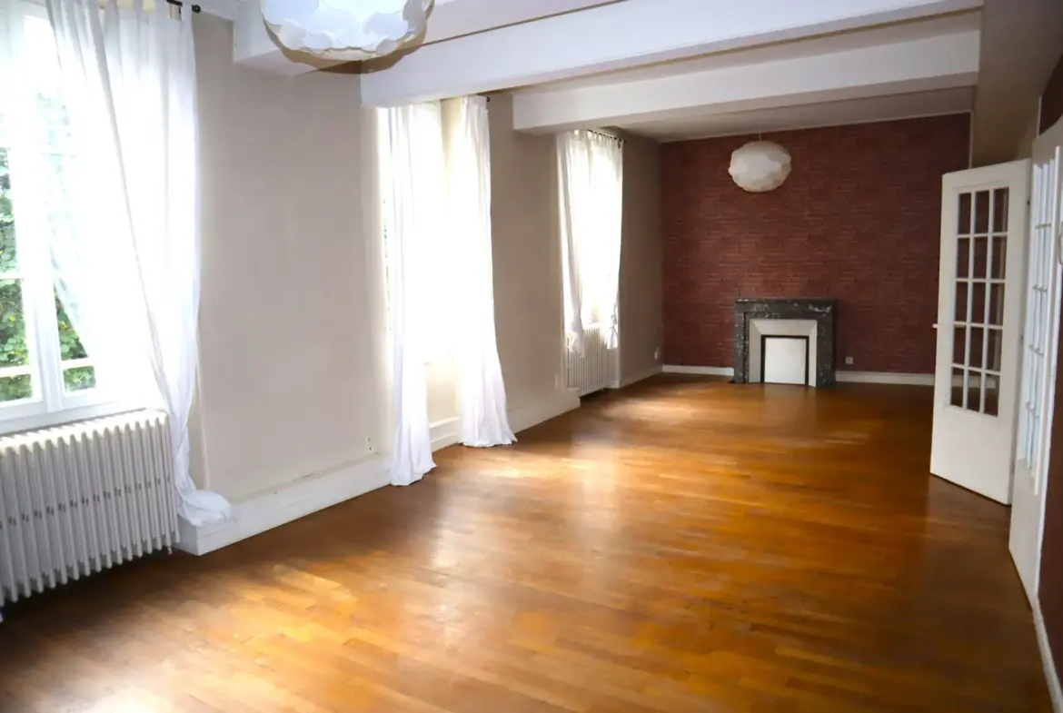Appartement lumineux de 83m² au cœur d'Autun 