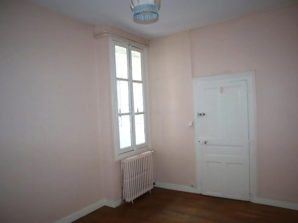 Appartement lumineux de 83m² au cœur d'Autun 