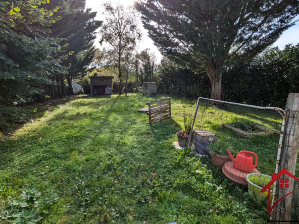 Maison au calme avec grand terrain à Saint-Bonnet-en-Bresse 