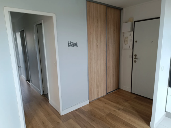 Appartement traversant lumineux de 73 m² à Montigny le Bretonneux 