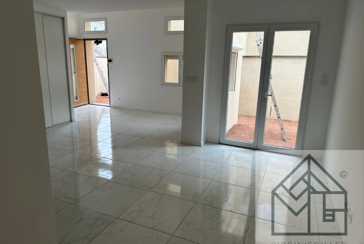 Vente d'un Appartement Rénové de 94 m² à Roanne 