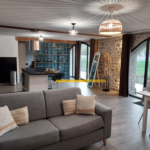 Maison rénovée 59 m² à Montélimar avec terrasse et vue