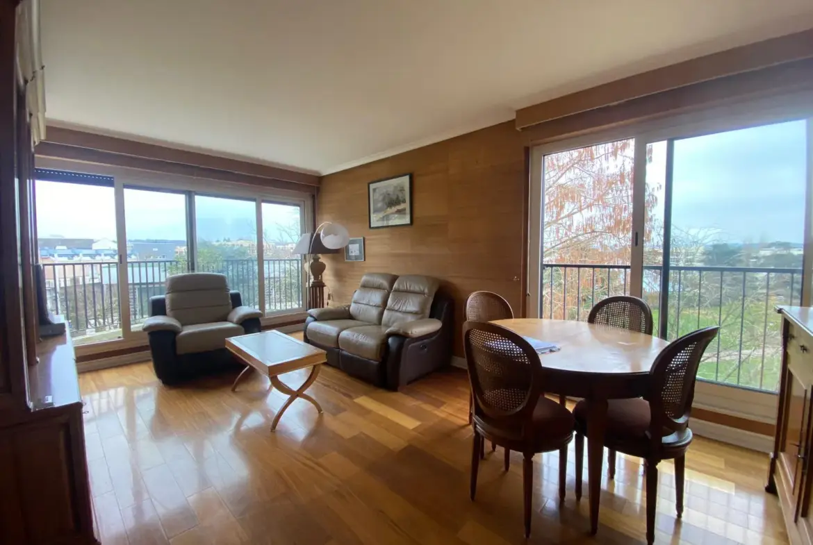 Appartement 4 pièces sans vis-à-vis à Le Chesnay Rocquencourt 
