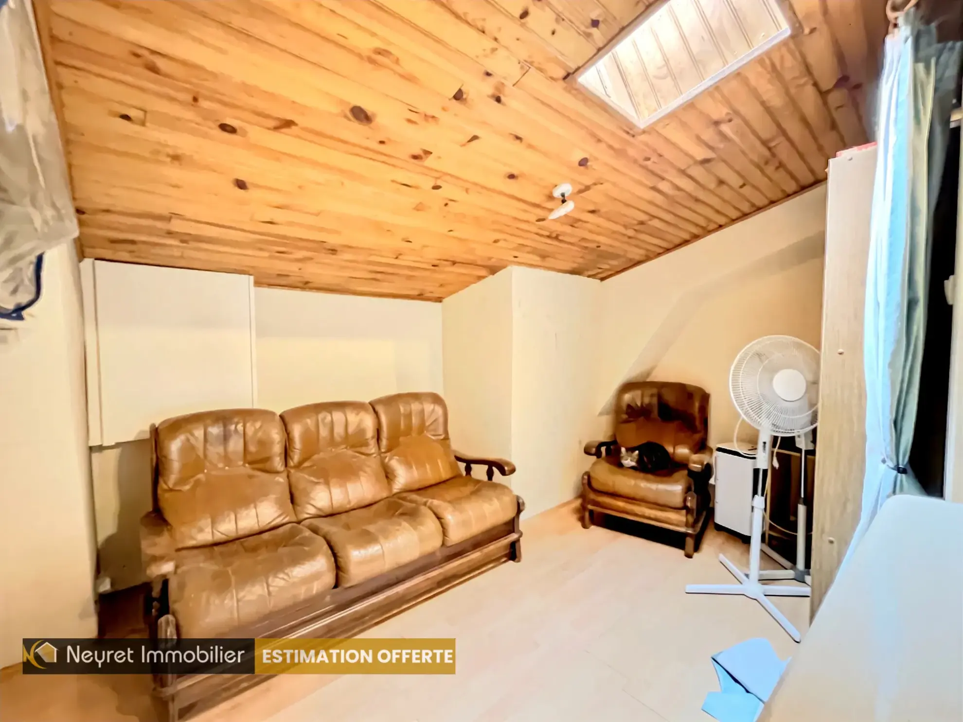 Maison de 184 m² avec cour privative à Grigny - 5 chambres 