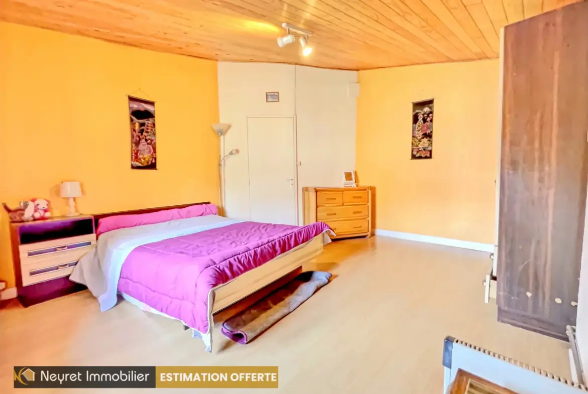Maison de 184 m² avec cour privative à Grigny - 5 chambres 