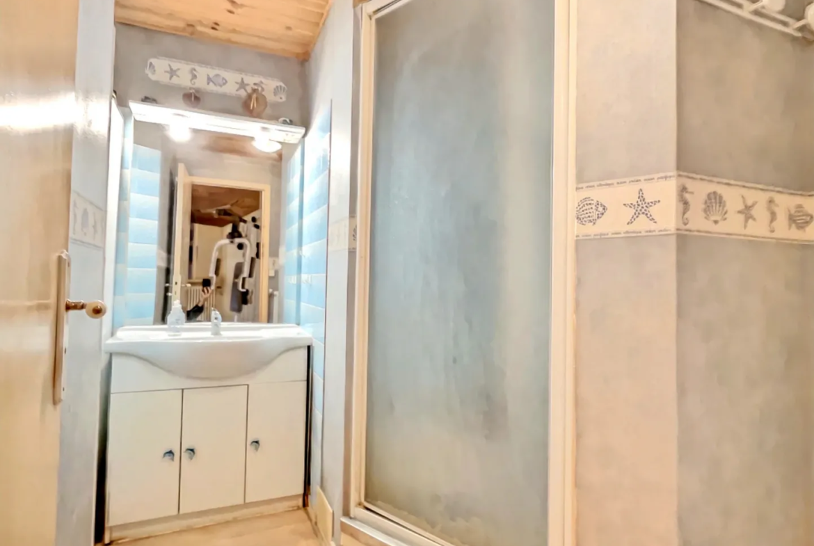 Maison de 184 m² avec cour privative à Grigny - 5 chambres 