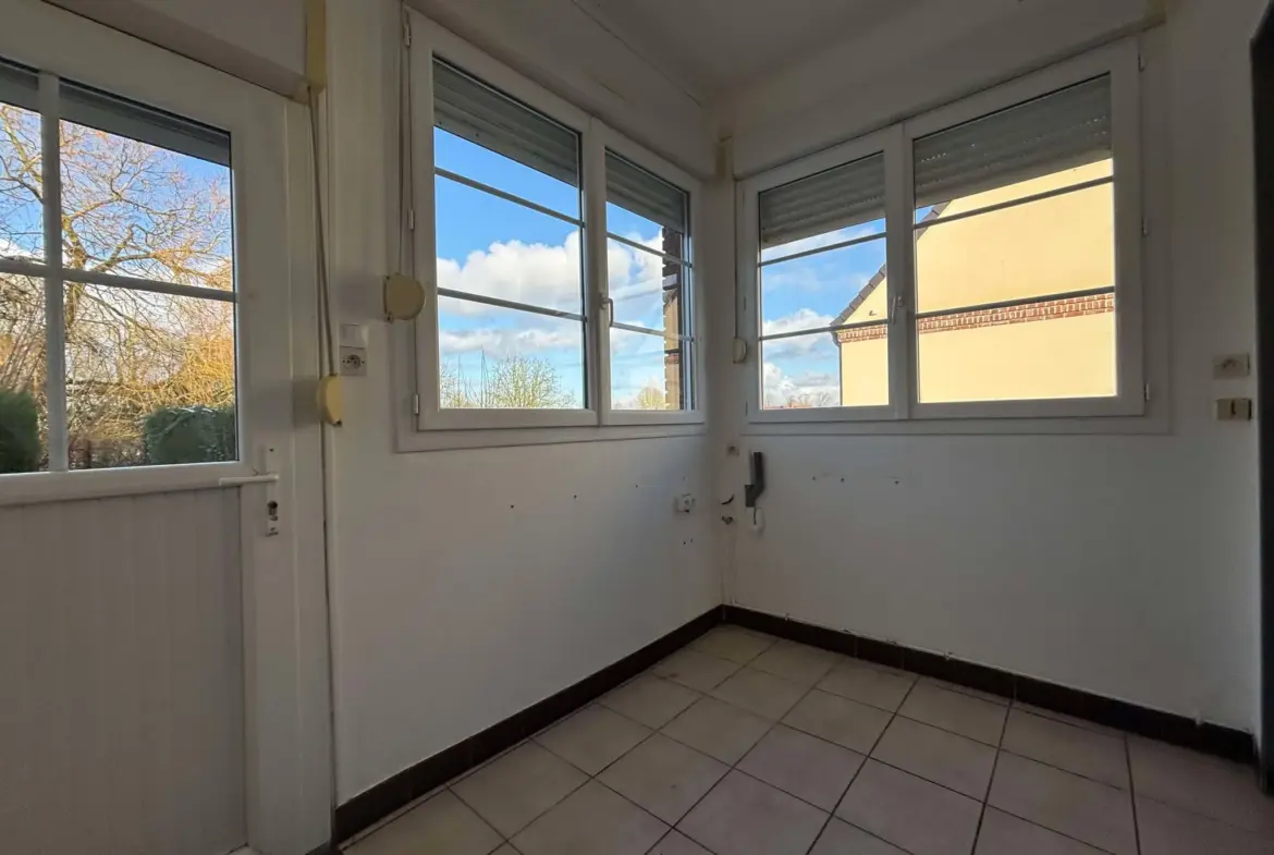 Maison à vendre à Huppy - 3 Chambres, Terrain de 968 m² 