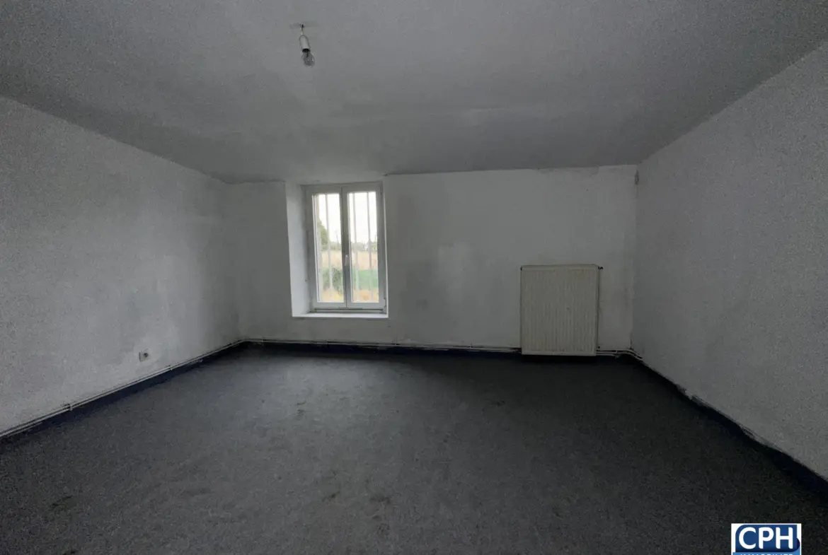 Maison de Bourg à Souleuvre en Bocage de 137 m² 