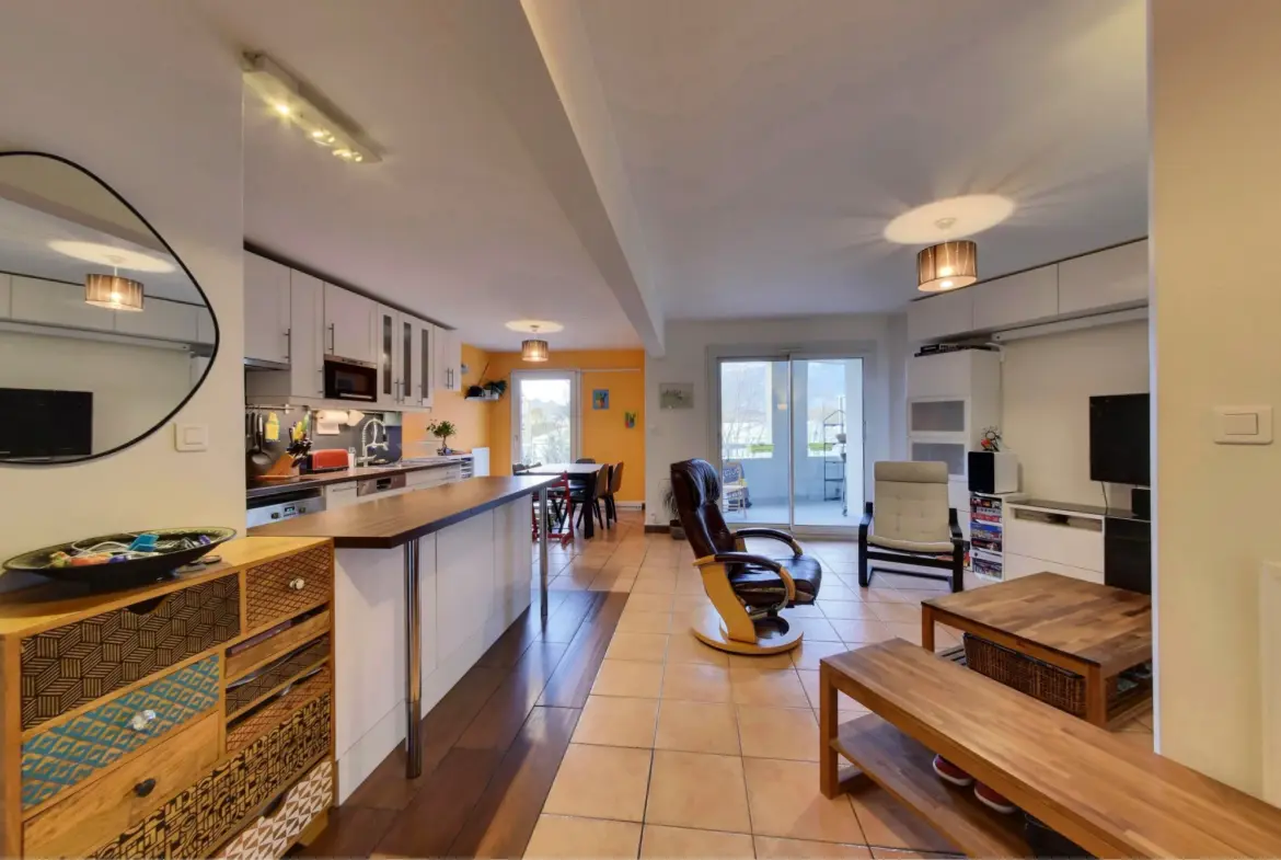Vente Appartement 3 Chambres avec Garage à Grenoble 