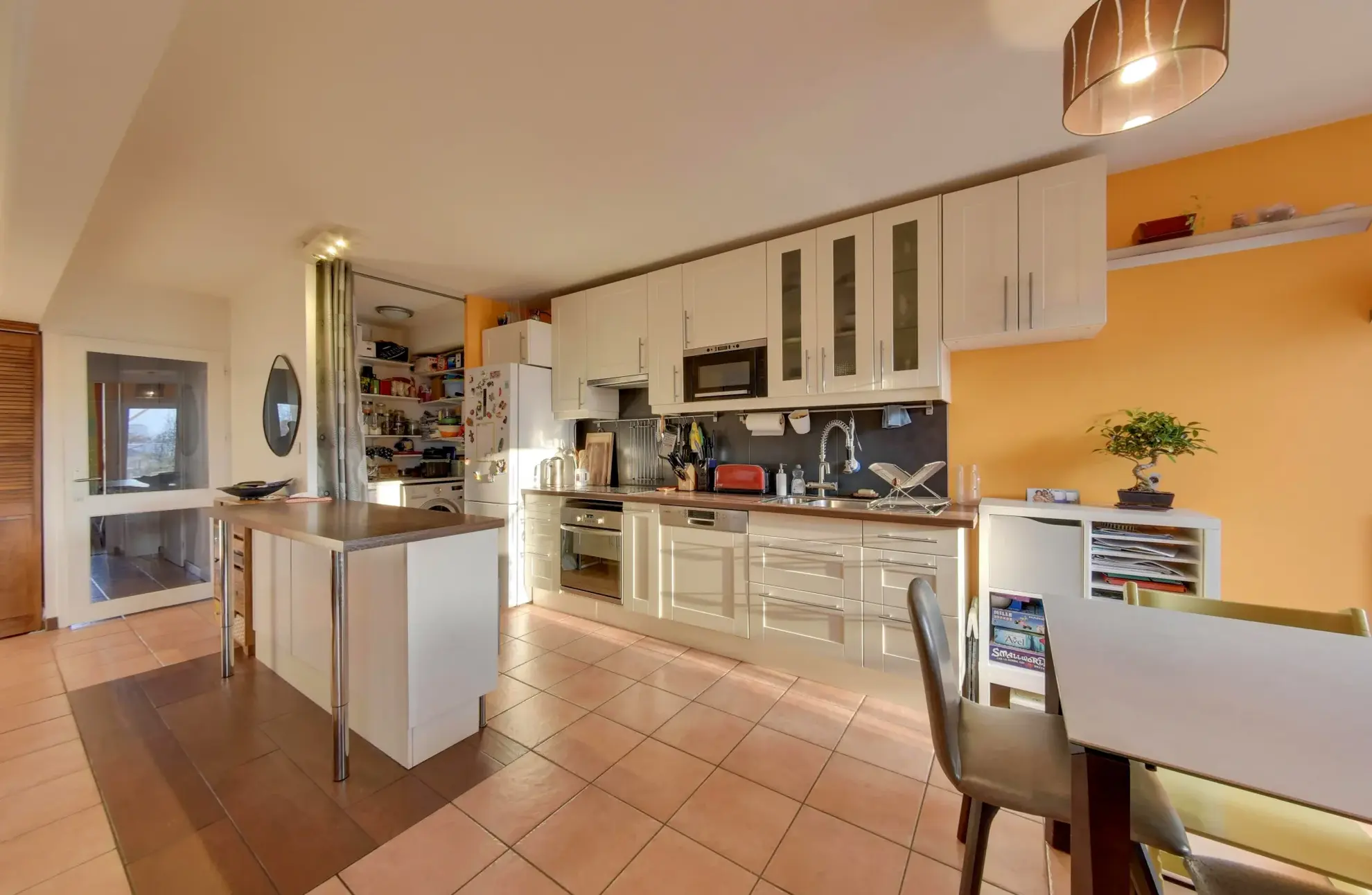 Vente Appartement 3 Chambres avec Garage à Grenoble 