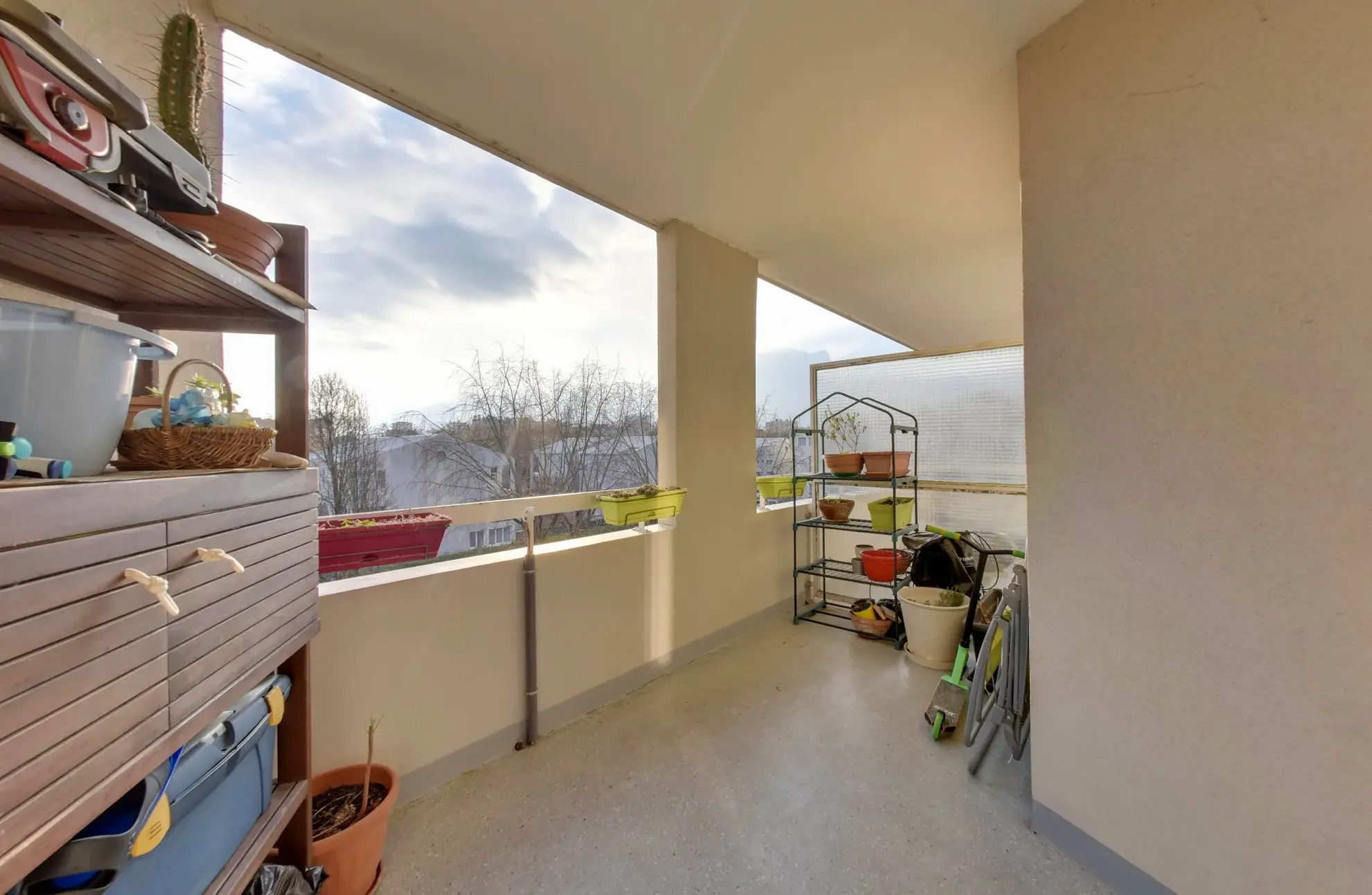 Vente Appartement 3 Chambres avec Garage à Grenoble 