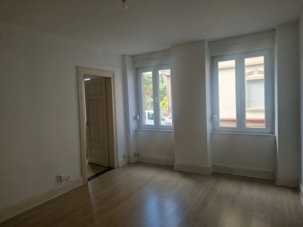 À vendre : Appartement 3 pièces à Neudorf, Strasbourg 