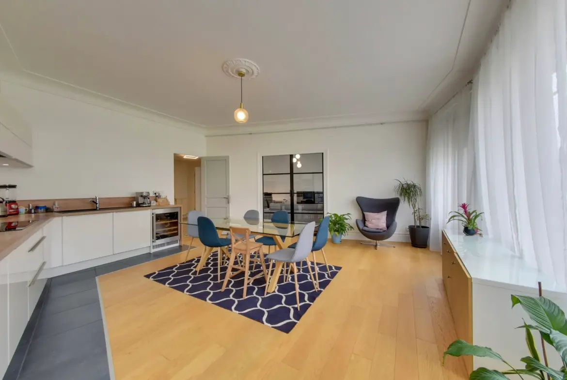 Appartement lumineux de 3 pièces à vendre à Grenoble 