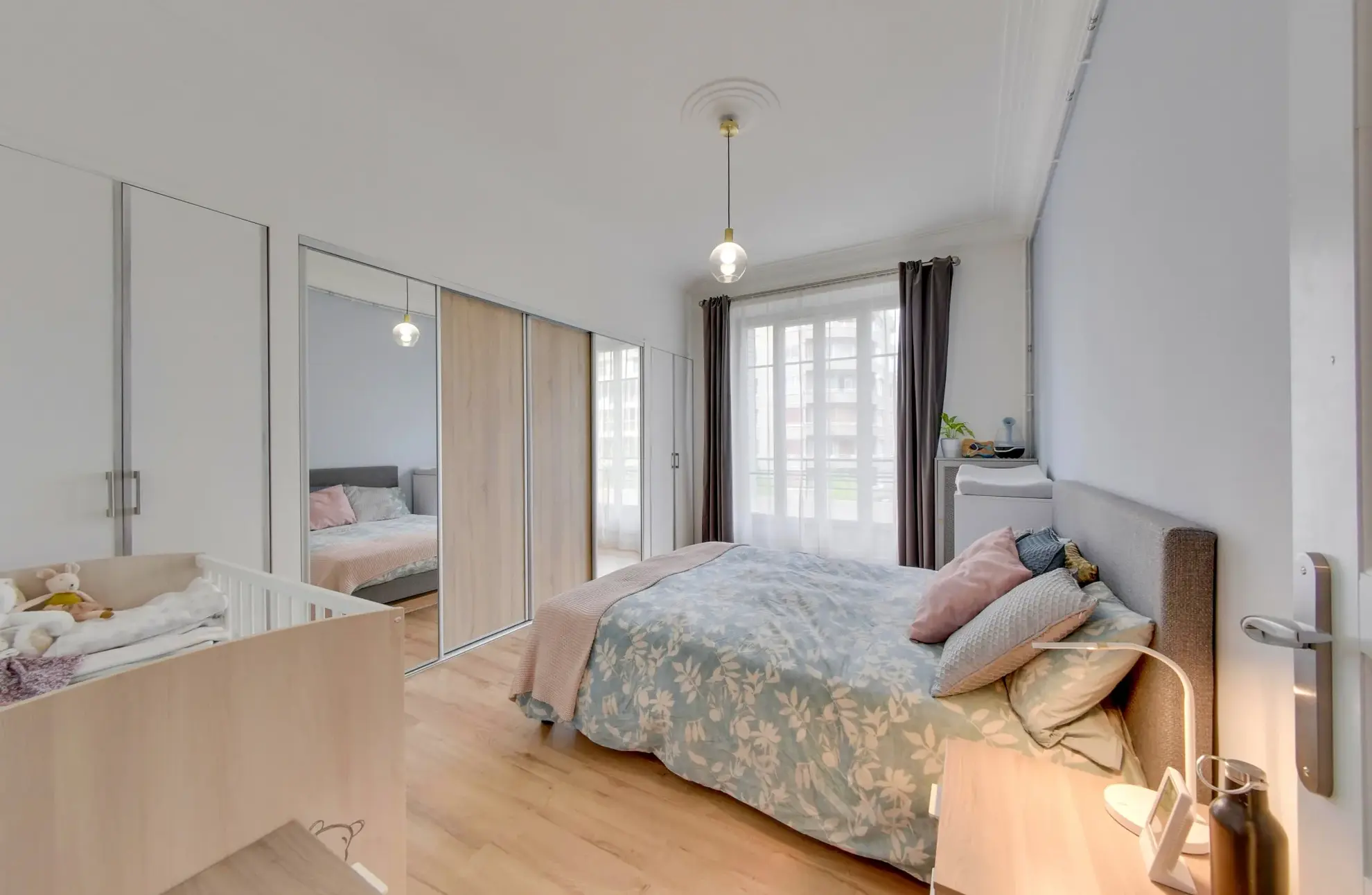Appartement lumineux de 3 pièces à vendre à Grenoble 