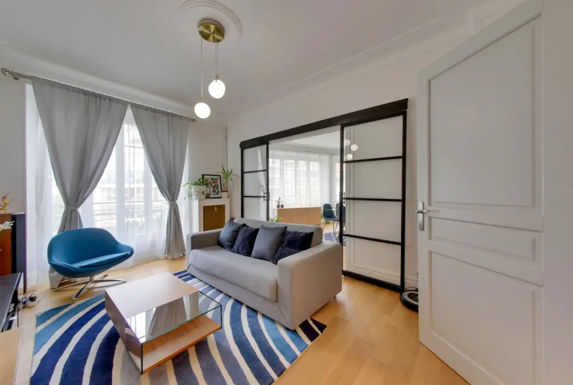 Appartement lumineux de 3 pièces à vendre à Grenoble 
