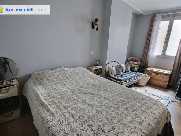 Appartement rénové à vendre à Paris 3ème - Enfants Rouges 