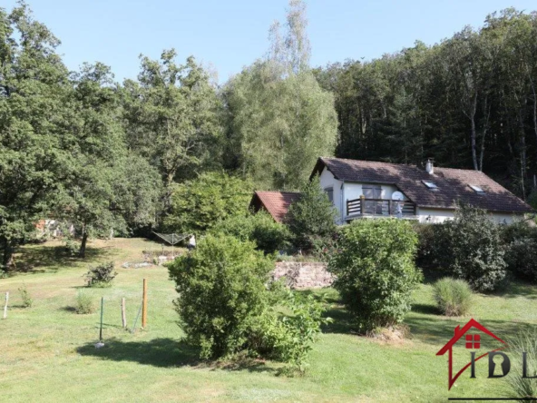 Belle propriété de 160 m² avec jardin boisé et vue imprenable à Faucogney-et-la-Mer 