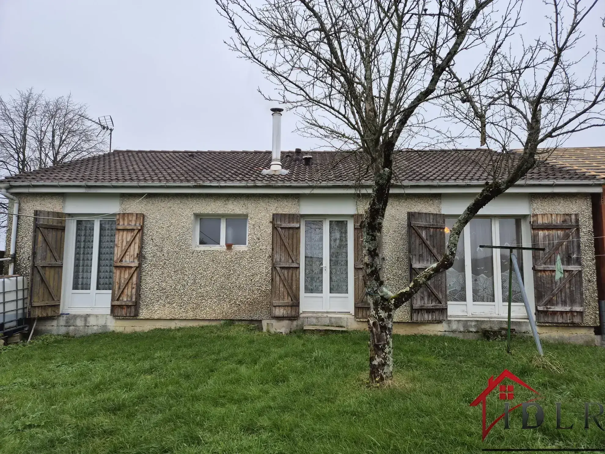 Plain-pied de 79 m² à rénover avec terrain constructible de 1651 m² à Louvemont 