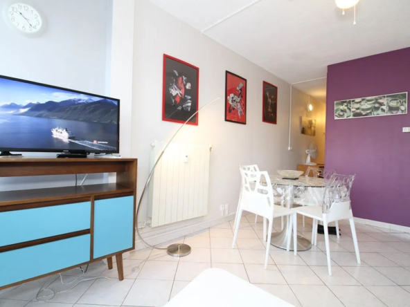 Appartement T1 rénové avec vue dégagée à Balaruc les Bains 