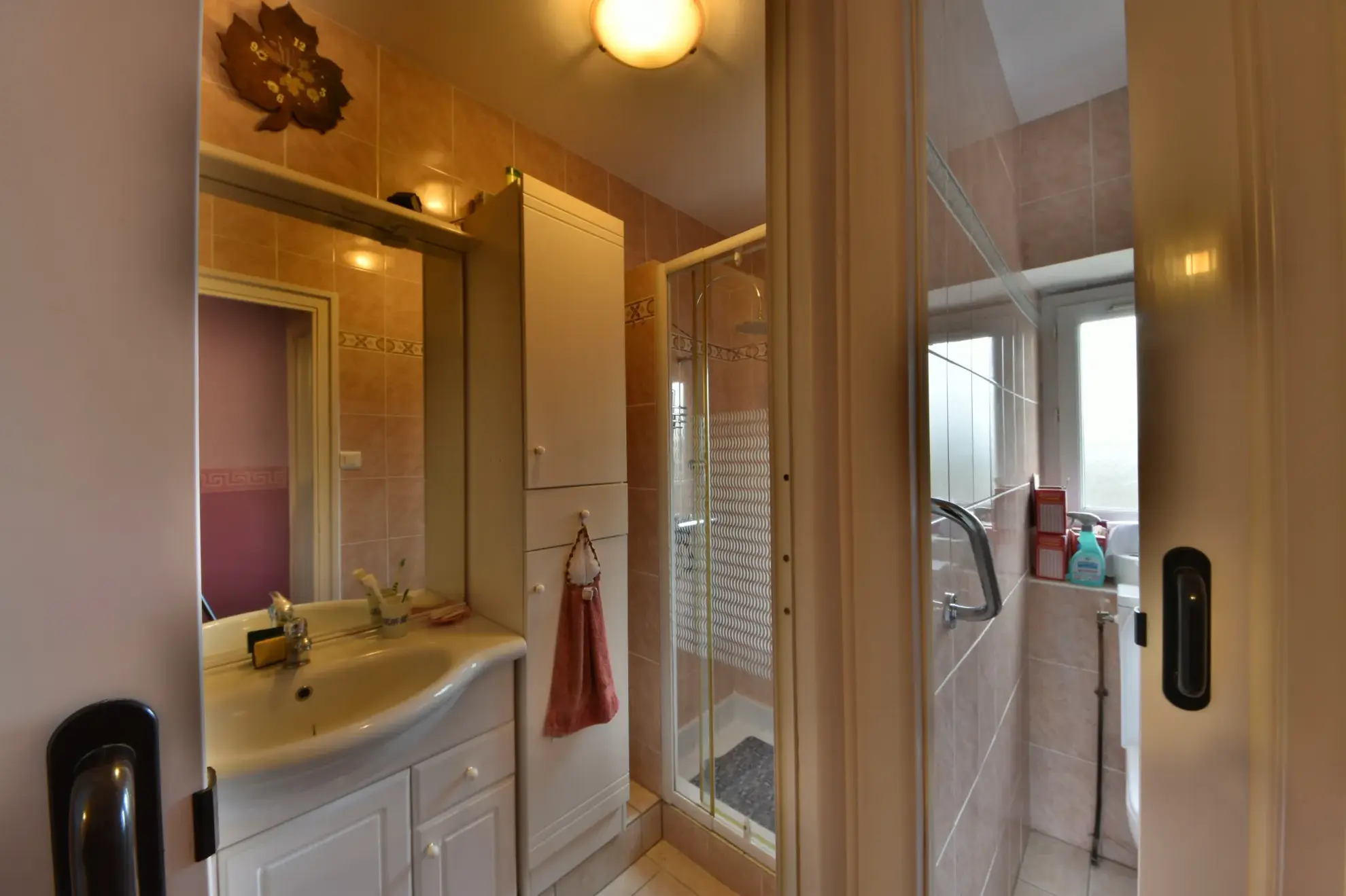 Maison de village et grange à vendre à St Pardoux La Croisille 