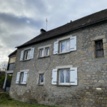 Maison de village et grange à vendre à St Pardoux La Croisille