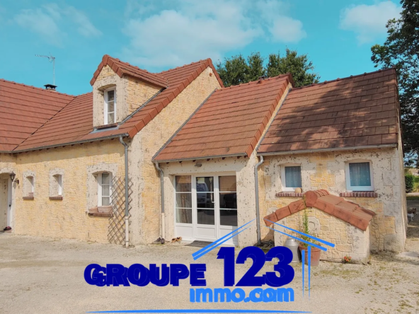 Pavillon spacieux avec terrain et garage indépendant à Villechetive 