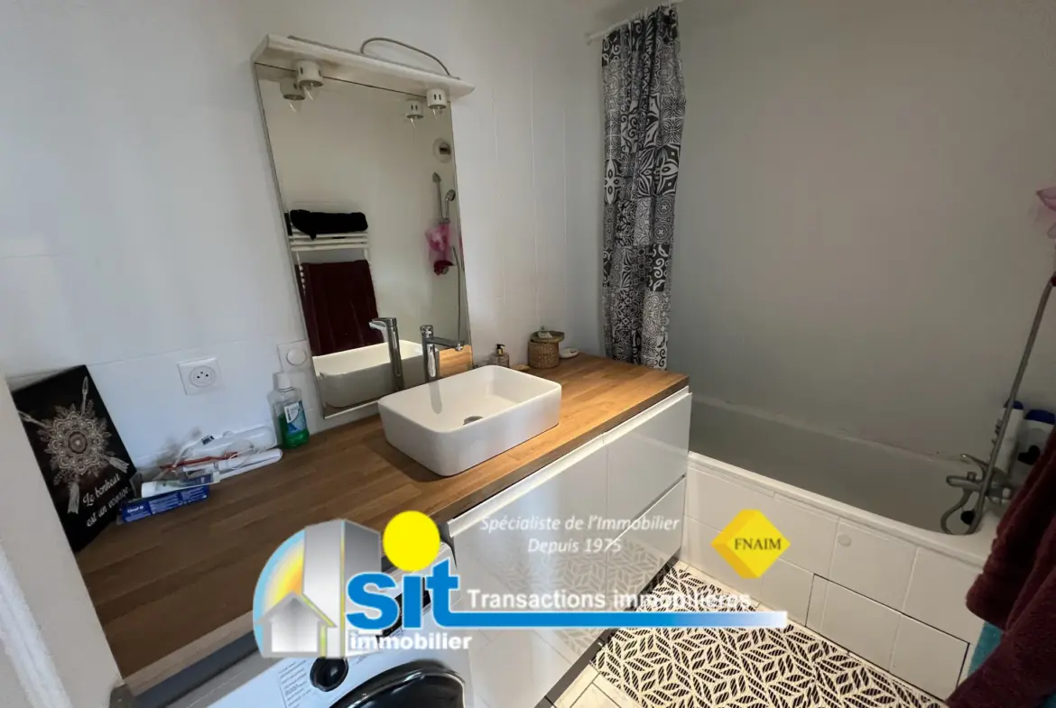 À vendre : Appartement Type III à Vienne - 63 m² 