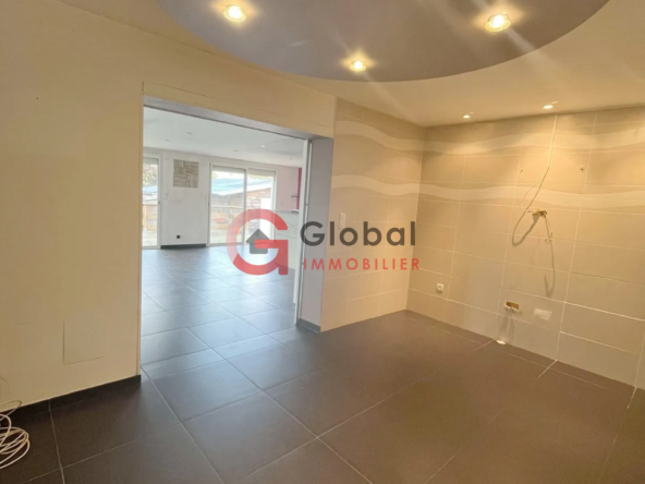 Maison à vendre à Bourges - 3 chambres et bureau 