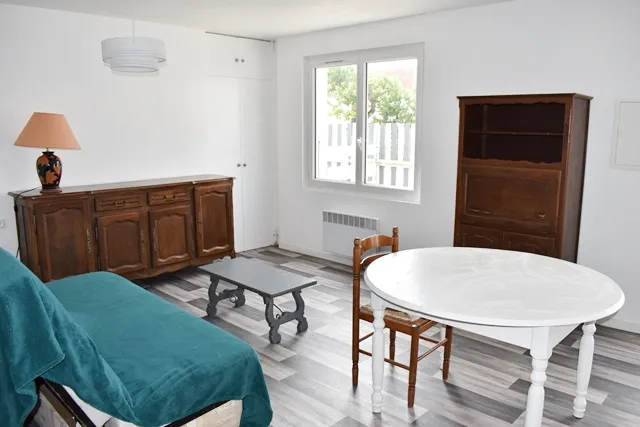 Maison à vendre à La Bree les Bains - 50 m² proche de la plage 