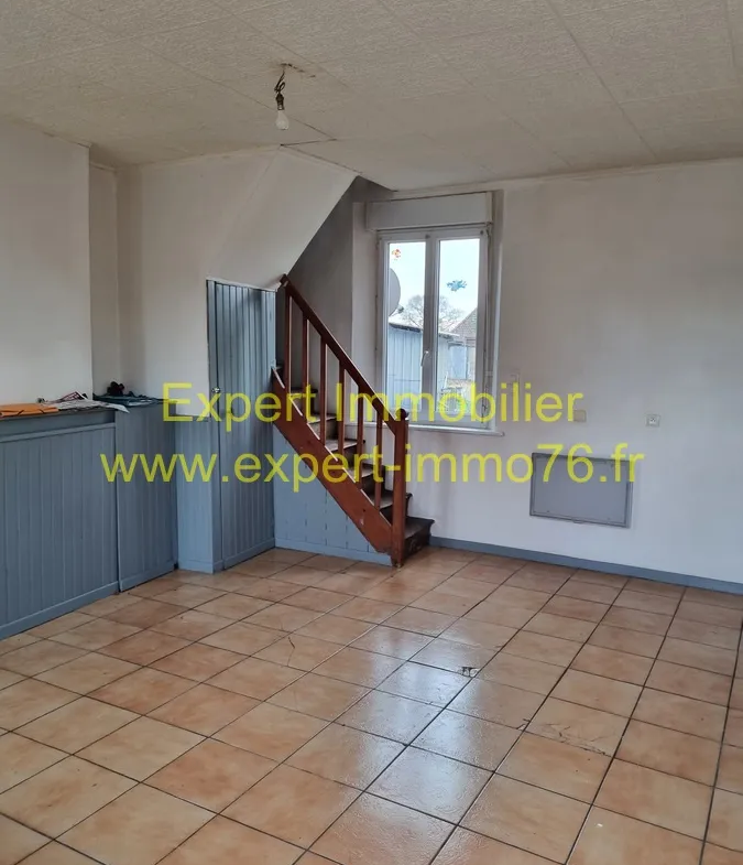 Maison mitoyenne de 2 chambres à vendre à Nesle Normandeuse 